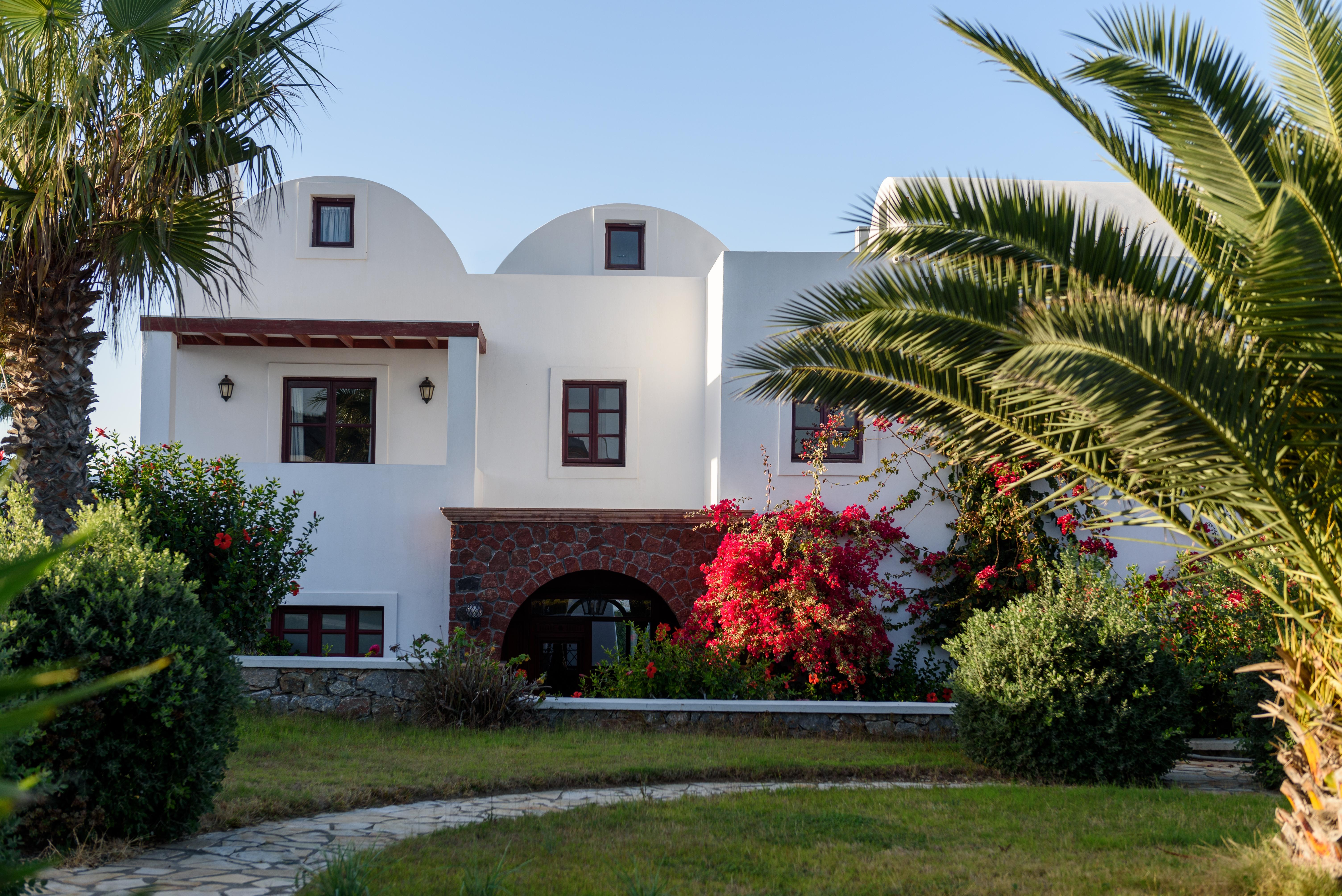 Maison Des Lys - Luxury Suites Akrotírion Exteriör bild