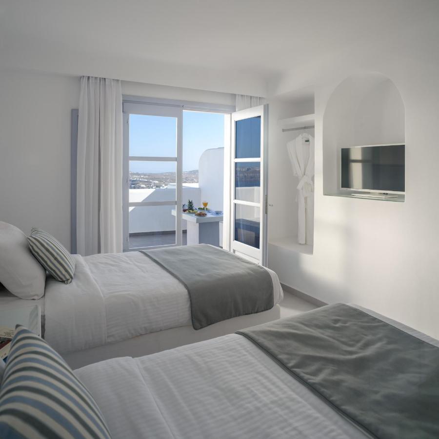 Maison Des Lys - Luxury Suites Akrotírion Exteriör bild